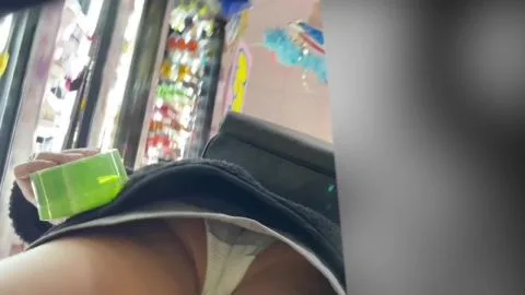 Brunette Shopping Spree