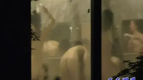 Asian Lesbians Bathing Together