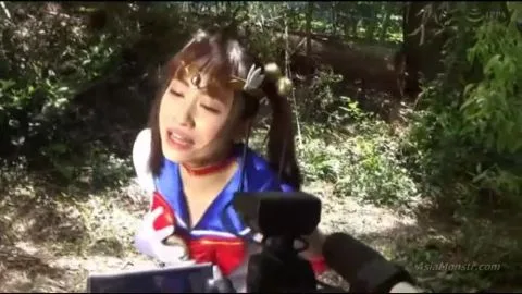 Asian Anime Cosplay Girls Fighting in Forest