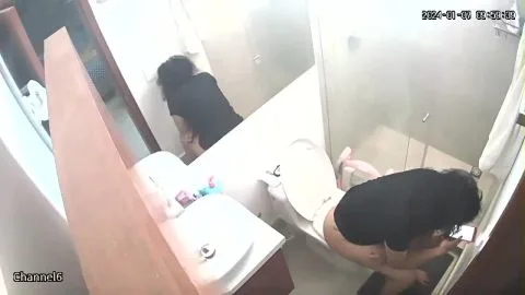 Home Bathroom 6 – Asian Girl Masturbates