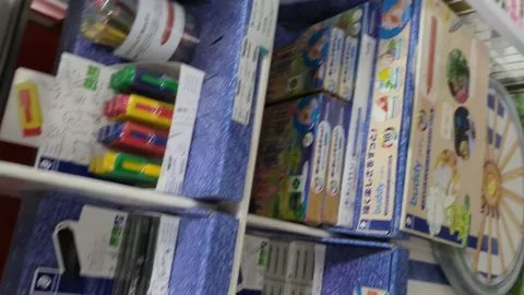 Asian Teen in Plaid Skirt Upskirt Moments