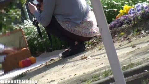 Asian Girl Outdoor Photo Shoot