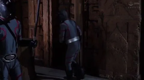 Sailor Costume Girl Fights Armored Men in Ancient Temple