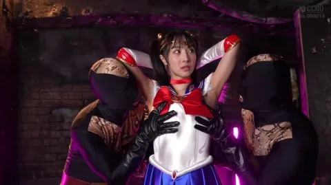 Asian Cosplay Girls in Restraint and Fetish Play