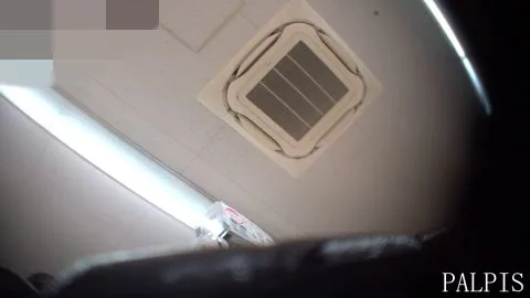 onepi – K1chan Pissing Scene