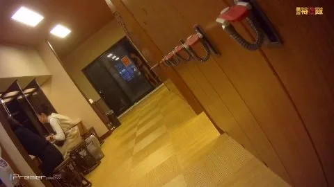 Asian Girls in Hotel Room Encounter