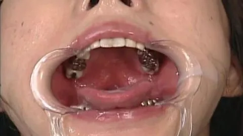 Asian girl oral sex and creampie close-up