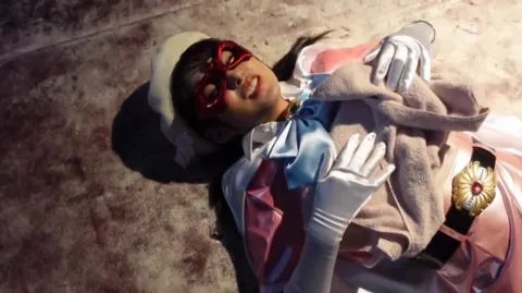 Asian Superheroine in Explicit Rooftop Encounter