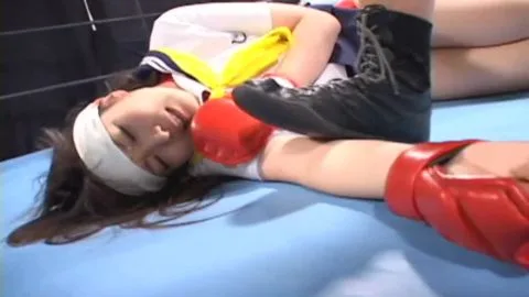 Asian Couple in Fighting Ring Sex