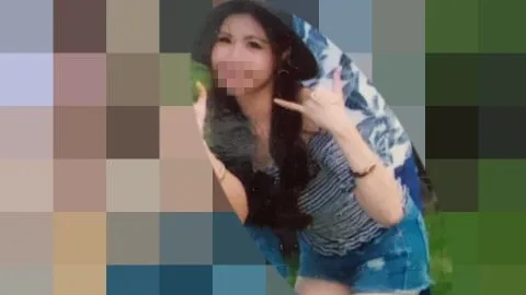 Masturbation in Bathtub