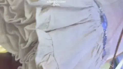 KFC – She was laughing and didnt notice