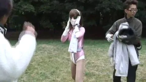 Asian Group Outdoor Encounters