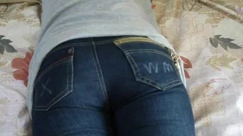 CHISP M063PSP4YSXC – Explicit Scene