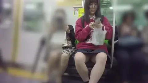 JK03 Train01 – Asian Girl Fucks on Train