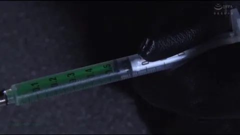 Asian Couple’s Intimate Laboratory Encounter Turns Erotic