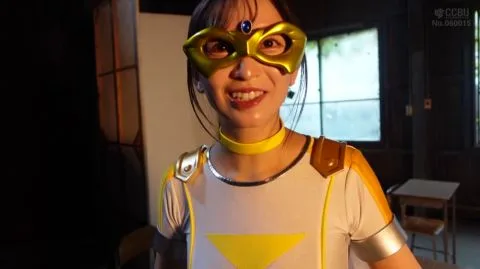 Asian Girls in Erotic Classroom and Dark Room Scenes