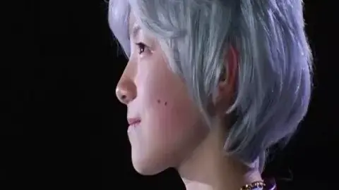 Asian Duo Intimate Moment Caught on Camera