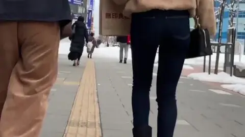 Brunettes Walking and Standing
