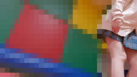 Blonde Teen Exposes Herself