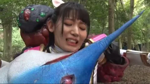 Asian Bunny Girls Bondage in Forest