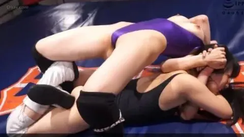 Asian Women Wrestling and Erotic Poses
