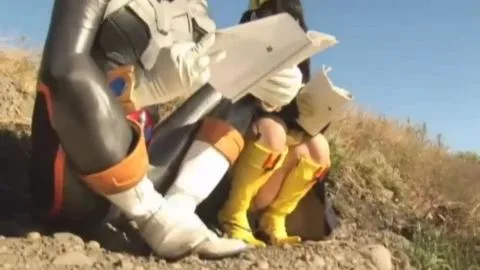 Asian Girls in Costumes Outdoor and Green Screen