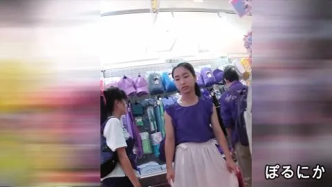 Asian Girls in Store Exposing Underwear