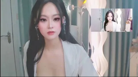 Asian Teen Seduces with Intimate Poses