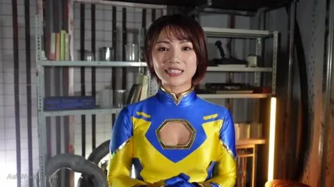 Futuristic Asian Beauties in Medical Fantasy Scenes