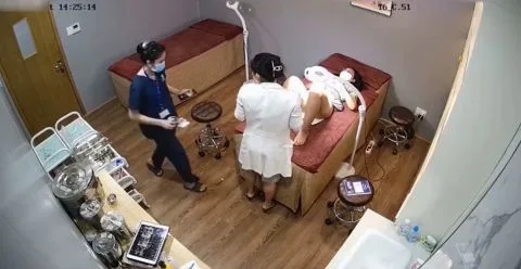 The beauty salon private care – Asian Lesbian Massage