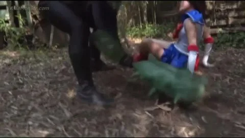 Women Fighting Wide Shot