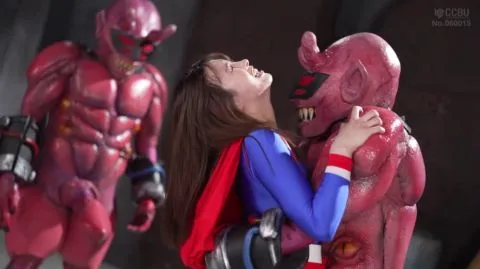Asian Superwoman Caught by Robots