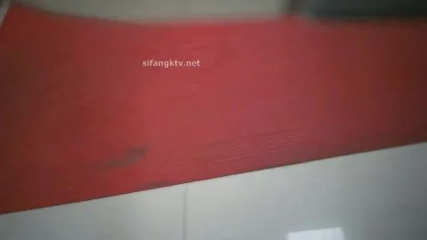 Girls Changing Clothes Intimately