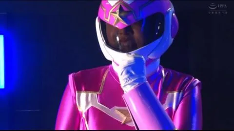 Asian Cosplayer in Pink Power Ranger Costume