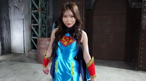 Asian Lesbian Encounter in Industrial Setting