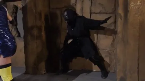 Asian Ninja Couple’s Dramatic Temple Encounter