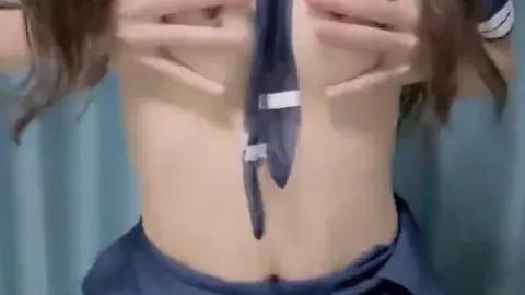 Snowy Cake – Masturbation Show 6