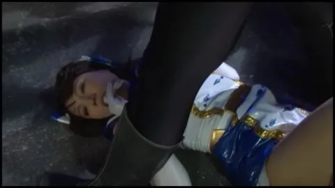 Asian Performers in Robotic Costumes Engage in Intimate Acts