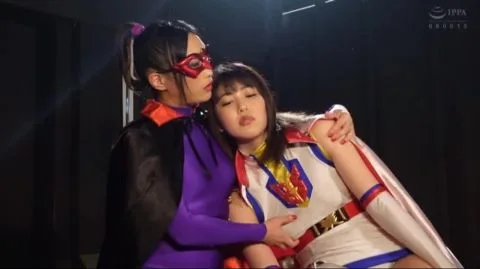 Asian Lesbian Encounter in Ancient Setting