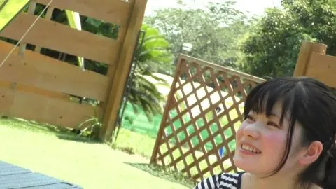 Asian Beauties Outdoor Fun